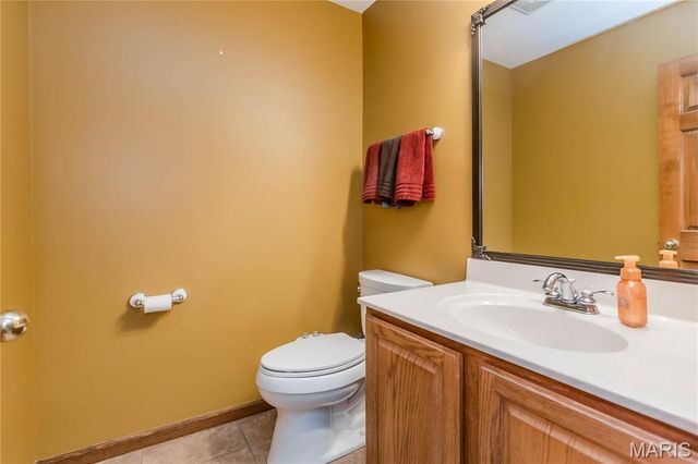 2703 Cabin Creek Court, Edwardsville, IL 62025