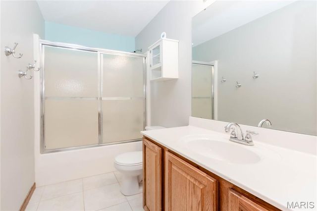 2703 Cabin Creek Court, Edwardsville, IL 62025