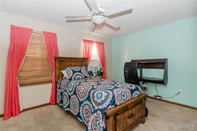 2703 Cabin Creek Court, Edwardsville, IL 62025