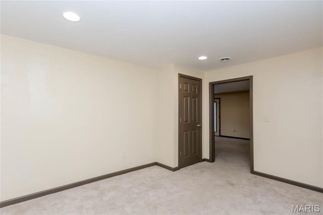 2703 Cabin Creek Court, Edwardsville, IL 62025