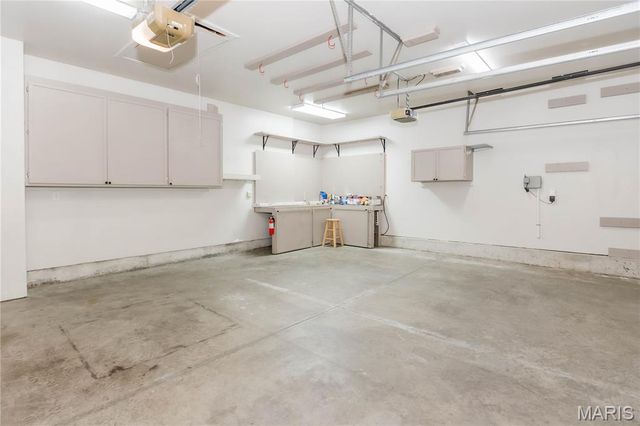 2703 Cabin Creek Court, Edwardsville, IL 62025