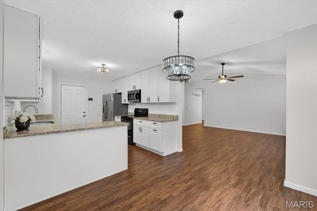 1412 Apple Ridge Court, Arnold, MO 63010