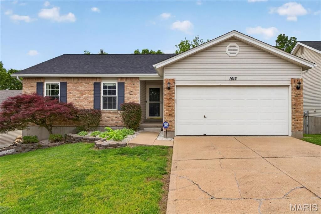 1412 Apple Ridge Court, Arnold, MO 63010