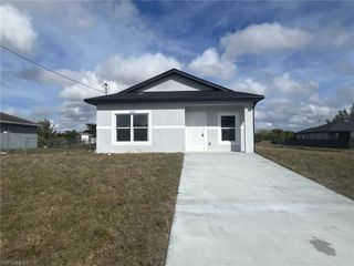 4000 21st ST SW, Lehigh Acres, FL 33976
