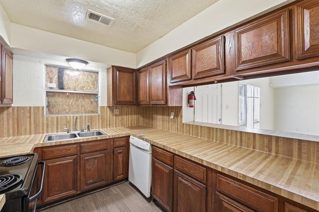 12251 W Village Drive A, Houston, TX 77039