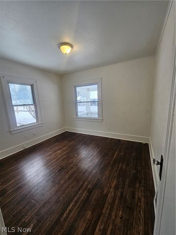 1134 Belvedere Avenue SE, Warren, OH 44484