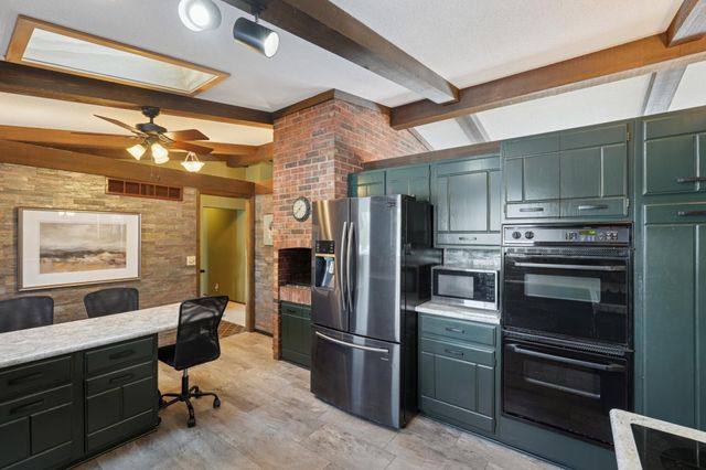 1632 Rivercrest Road N, Lakeland, MN 55043