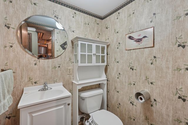 1632 Rivercrest Road N, Lakeland, MN 55043