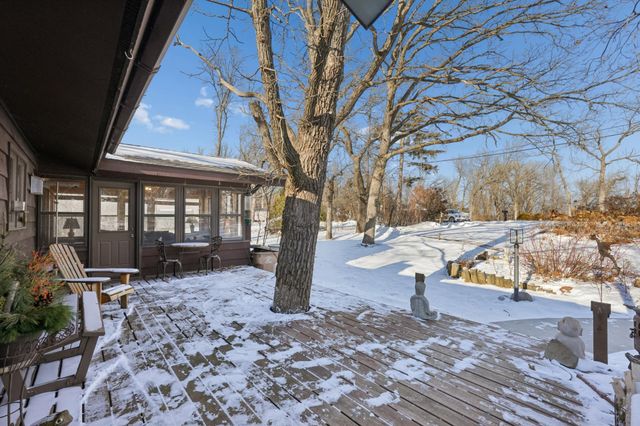 1632 Rivercrest Road N, Lakeland, MN 55043