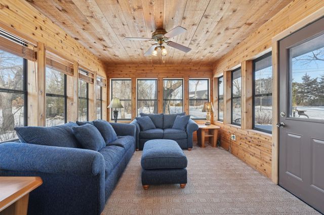 1632 Rivercrest Road N, Lakeland, MN 55043