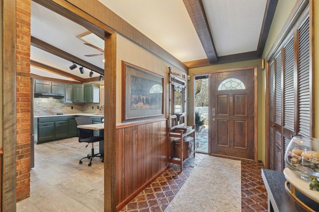 1632 Rivercrest Road N, Lakeland, MN 55043