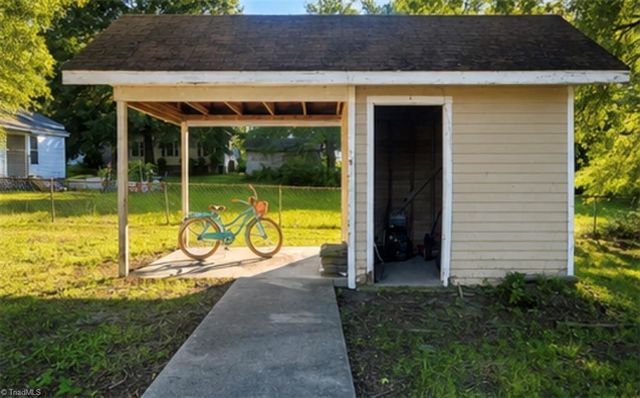 1133 E Stadium Drive, Eden, NC 27288