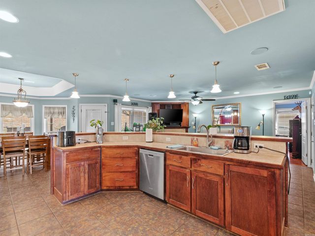 101 West Lake Cove, Beebe, AR 72012
