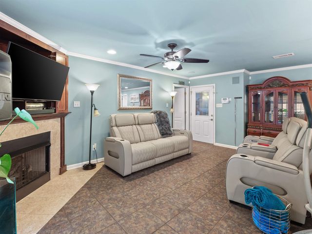 101 West Lake Cove, Beebe, AR 72012