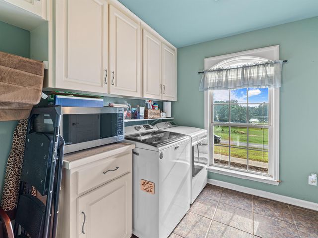 101 West Lake Cove, Beebe, AR 72012