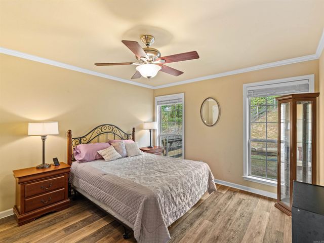 101 West Lake Cove, Beebe, AR 72012