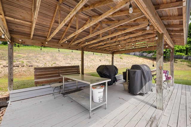 101 West Lake Cove, Beebe, AR 72012