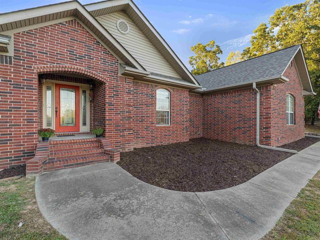 101 West Lake Cove, Beebe, AR 72012