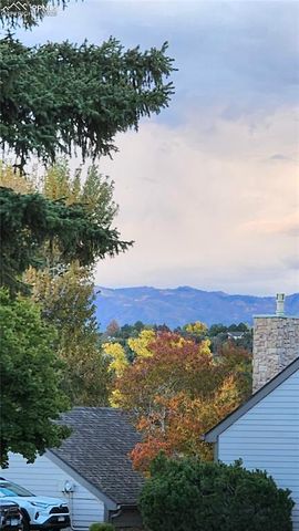 290 Cobblestone Drive, Colorado Springs, CO 80906