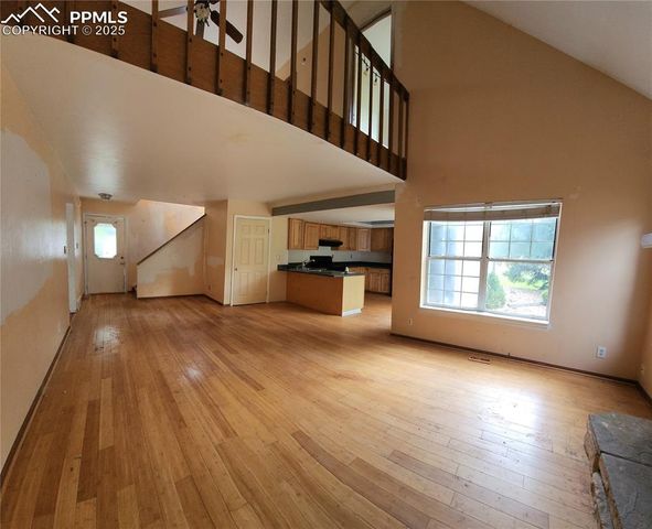 290 Cobblestone Drive, Colorado Springs, CO 80906