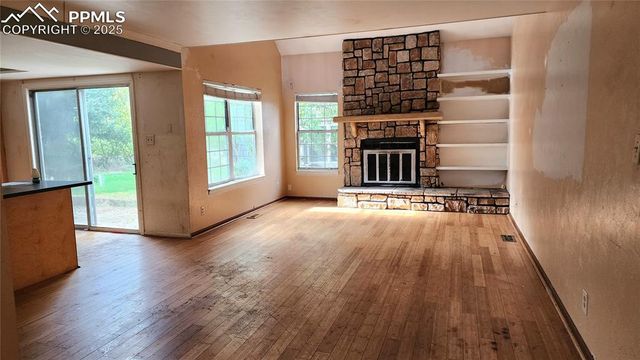 290 Cobblestone Drive, Colorado Springs, CO 80906