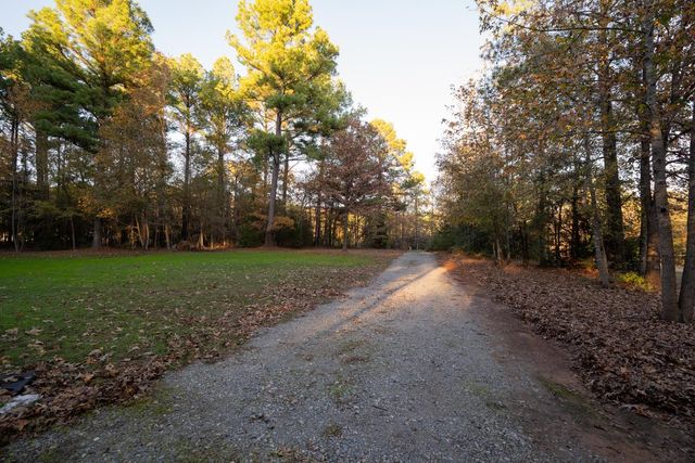 255 Chapparal Ranch Rd., Marshall, TX 75670