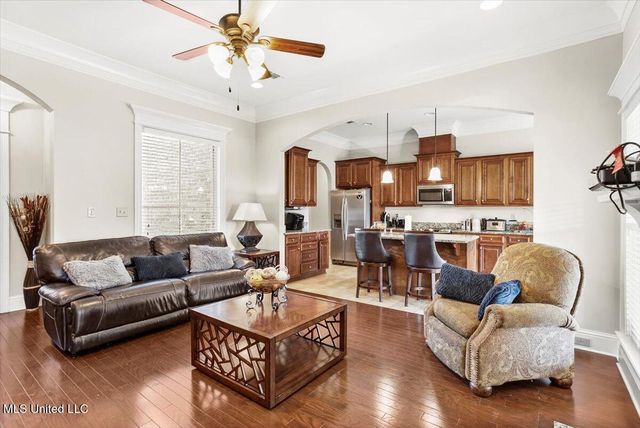 2909 Cypress Creek Drive, D'iberville, MS 39540