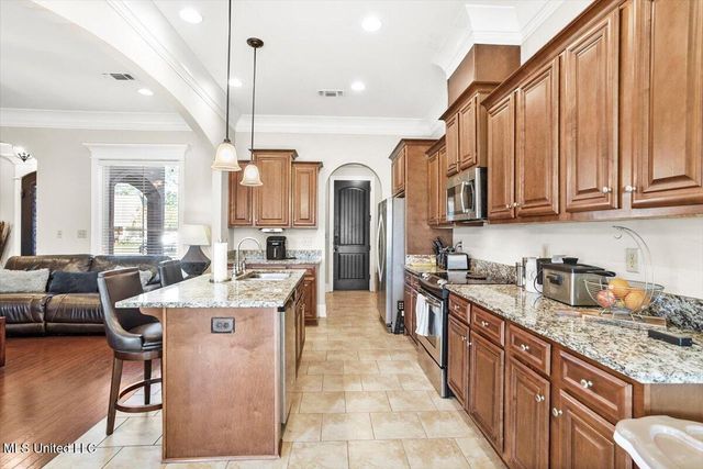 2909 Cypress Creek Drive, D'iberville, MS 39540