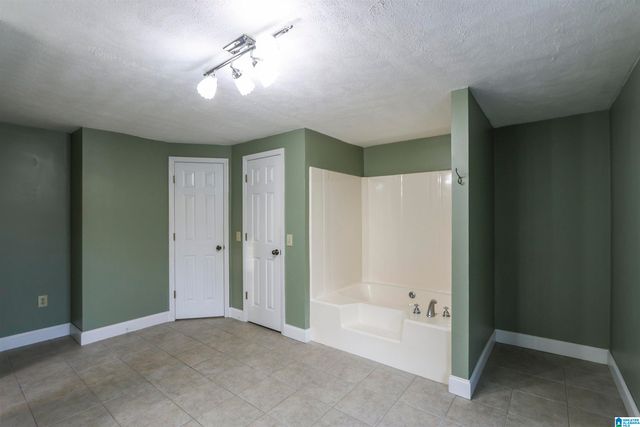 156 HILLABEE OUTBACK, Oxford, AL 36203