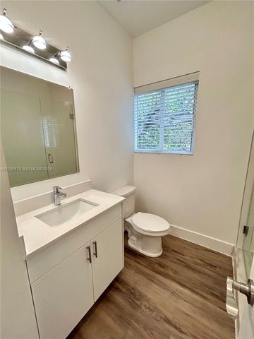 37 NW 70th St, Miami, FL 33150