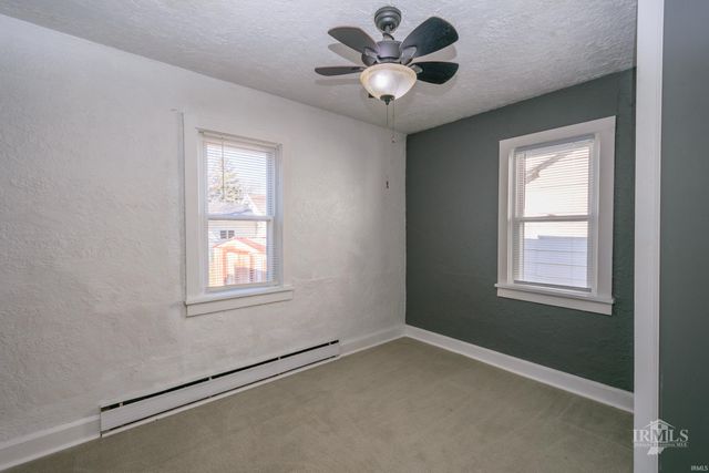 2911 S Hackley Street, Muncie, IN 47302