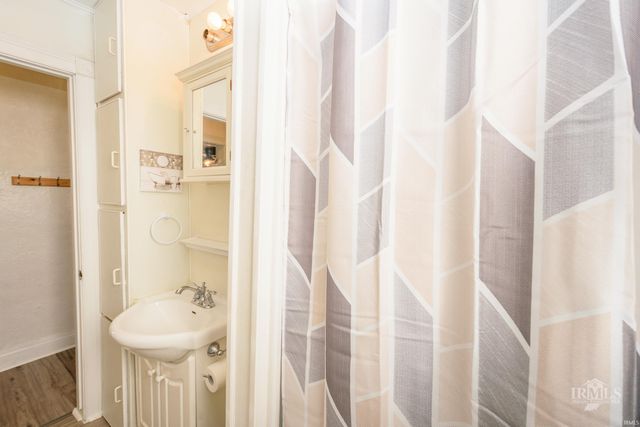 2911 S Hackley Street, Muncie, IN 47302