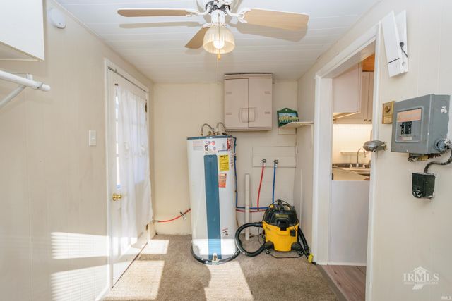 2911 S Hackley Street, Muncie, IN 47302