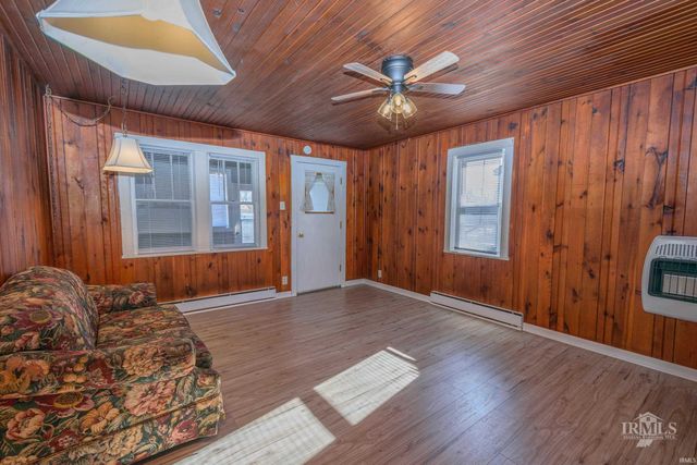 2911 S Hackley Street, Muncie, IN 47302