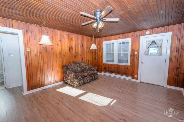 2911 S Hackley Street, Muncie, IN 47302