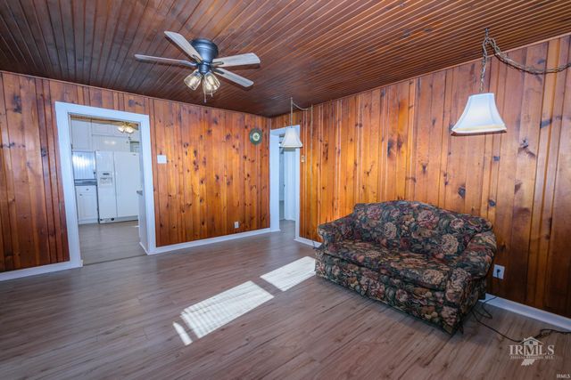 2911 S Hackley Street, Muncie, IN 47302