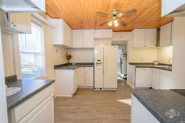 2911 S Hackley Street, Muncie, IN 47302