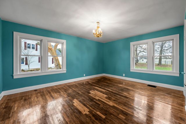 44 Horseshoe Drive, Paris, KY 40361