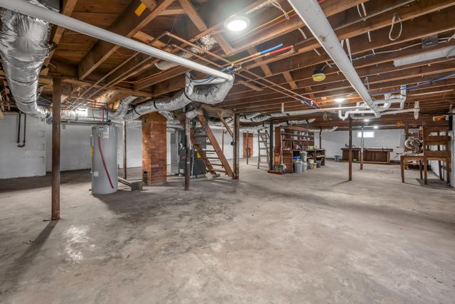 44 Horseshoe Drive, Paris, KY 40361