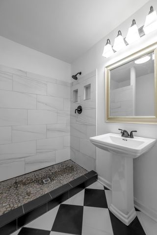 44 Horseshoe Drive, Paris, KY 40361