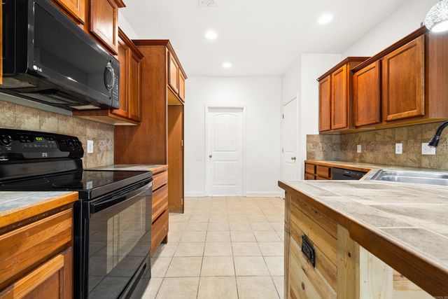 4177 Lonesome Oak Loop, Hensley, AR 72160