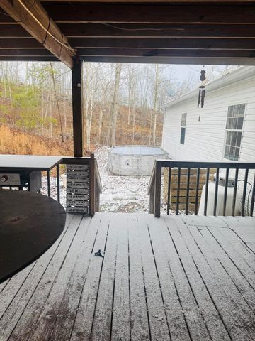 564 Trapp-Goffs Cor Road, Winchester, KY 40391