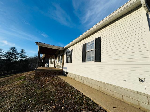 564 Trapp-Goffs Cor Road, Winchester, KY 40391
