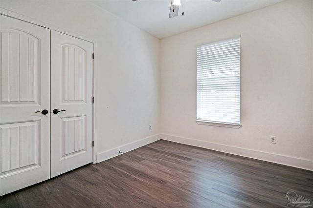 5214 Arrowhead Rd, Pensacola, FL 32507