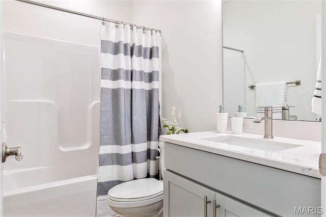 102 Lilac Blossom Drive, Cottleville, MO 63304