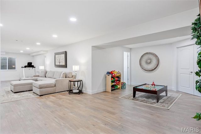 102 Lilac Blossom Drive, Cottleville, MO 63304