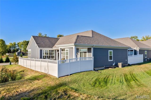 102 Lilac Blossom Drive, Cottleville, MO 63304