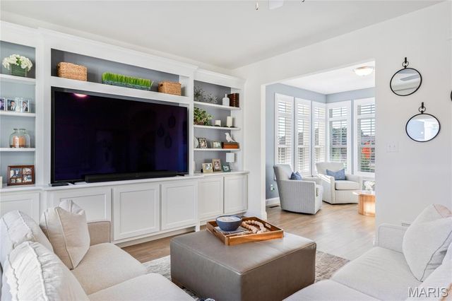 102 Lilac Blossom Drive, Cottleville, MO 63304