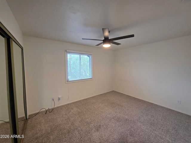 3735 E CLAIRE Drive, Phoenix, AZ 85032