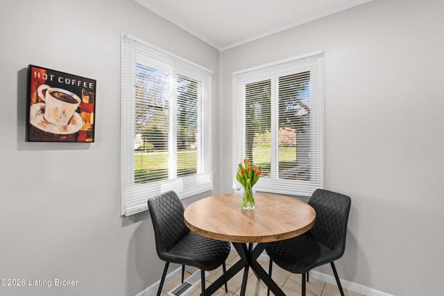 1422 Old Mill Rd, Louisville, KY 40242